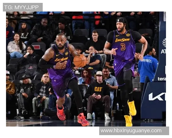 国人对湖人精彩对决回顾12月10日比赛全程录像解析与亮点总结 国人对湖人精彩对决回顾12月10日比赛全程录像解析与亮点总结